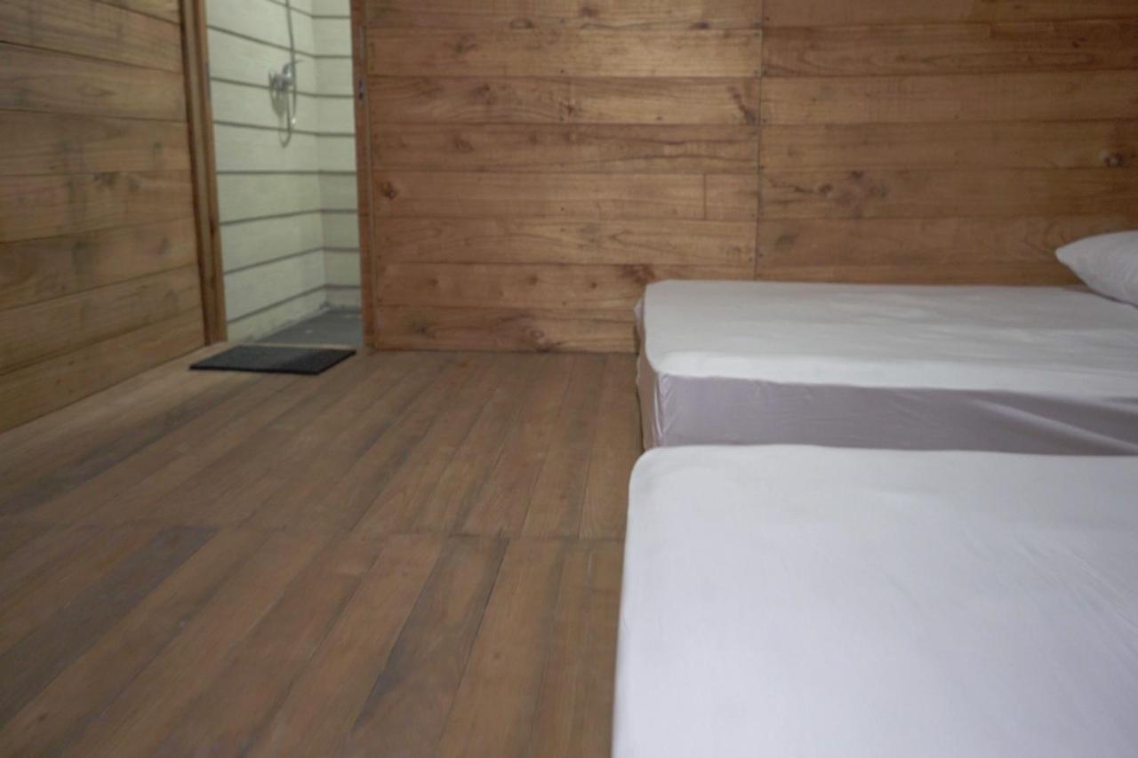 Pulau Mahitam Resort & Cottage By Hotelku Menango ภายนอก รูปภาพ